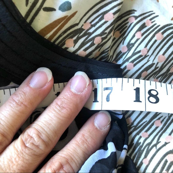 White House Black Market Black Scroll Tiered Top - Picture 13 of 16